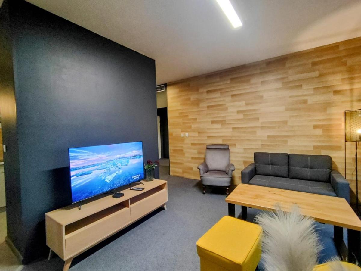 Apartamento Kolejowa Komfort Z Parkingiem Varsovia
